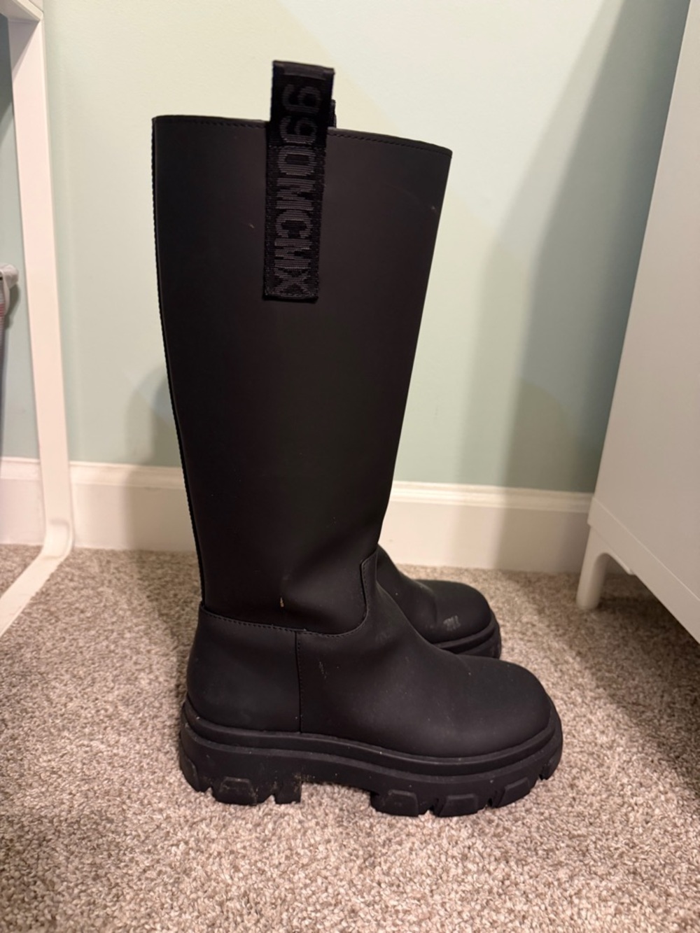 Steve Madden Chunky Black Knee Boot with Pull tab